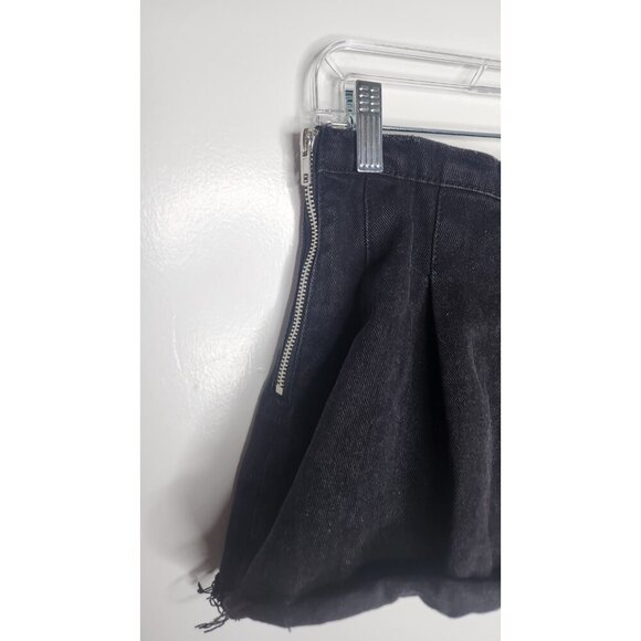 Pretty Little Things Y2K Black Denim Pleated Mini Skirt Size 0 - Picture 2 of 5